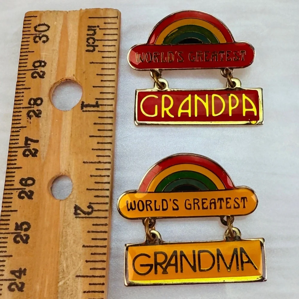 World's Greatest Grandpa and Grandma Brooch Pins
